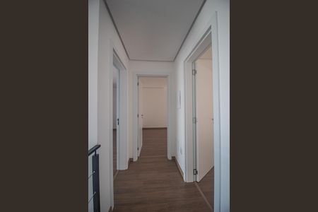 Casa à venda com 184m², 3 quartos e 2 vagas Casa à venda com 184m², 3 quartos e 2 vagasCorredor