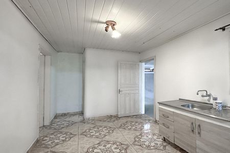 Casa à venda com 92m², 2 quartos e 1 vagaCozinha