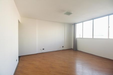 Apartamento à venda com 96m², 3 quartos e 1 vaga Apartamento à venda com 96m², 3 quartos e 1 vagaSala