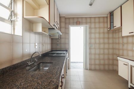 Apartamento à venda com 96m², 3 quartos e 1 vaga Apartamento à venda com 96m², 3 quartos e 1 vagaCozinha