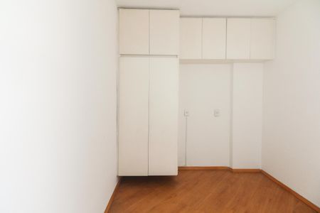 Apartamento à venda com 96m², 3 quartos e 1 vaga Apartamento à venda com 96m², 3 quartos e 1 vagaQuarto 3