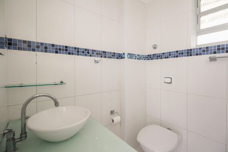 Apartamento à venda com 96m², 3 quartos e 1 vaga Apartamento à venda com 96m², 3 quartos e 1 vagaBanheiro