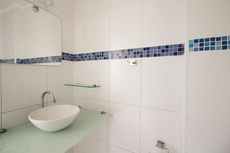Apartamento à venda com 96m², 3 quartos e 1 vaga Apartamento à venda com 96m², 3 quartos e 1 vagaBanheiro
