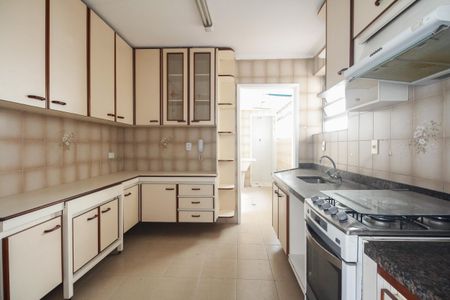 Apartamento à venda com 96m², 3 quartos e 1 vaga Apartamento à venda com 96m², 3 quartos e 1 vagaCozinha