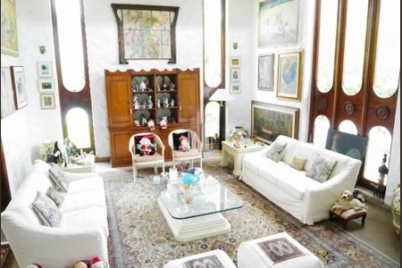 Casa à venda com 5 quartos, 572m² em Jardim Guedala, São Paulo