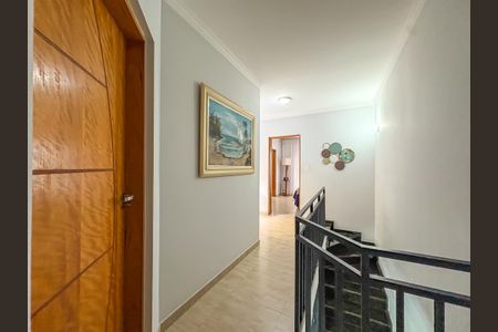 Casa à venda com 207m², 3 quartos e 4 vagasHall dos Quartos