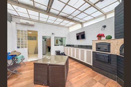 Casa à venda com 207m², 3 quartos e 4 vagasEspaço Gourmet