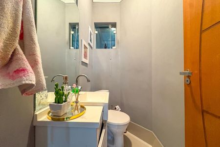 Casa à venda com 207m², 3 quartos e 4 vagasLavabo