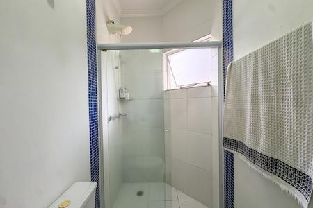 Casa à venda com 207m², 3 quartos e 4 vagasBanheiro da Suíte 1