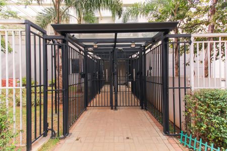 Apartamento para alugar com 38m², 1 quarto e 1 vaga Apartamento para alugar com 38m², 1 quarto e 1 vagaFachada