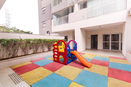 Apartamento para alugar com 38m², 1 quarto e 1 vaga Apartamento para alugar com 38m², 1 quarto e 1 vagaÁrea comum - Playground