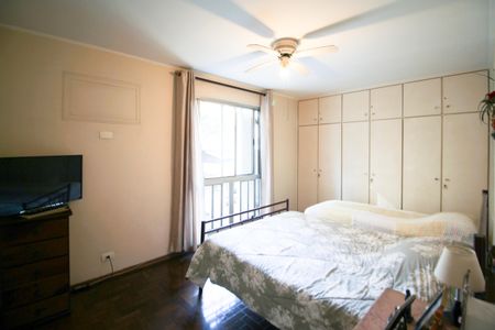 Apartamento à venda com 130m², 3 quartos e 1 vagaSuíte