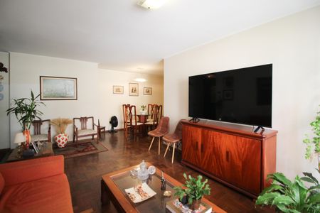 Apartamento à venda com 130m², 3 quartos e 1 vagaSala