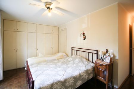 Apartamento à venda com 130m², 3 quartos e 1 vagaSuíte