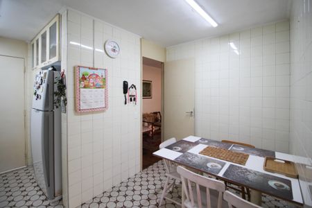 Apartamento à venda com 130m², 3 quartos e 1 vagaCozinha