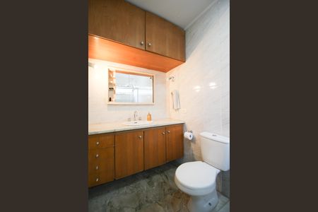 Apartamento à venda com 130m², 3 quartos e 1 vagaBanheiro da Suíte