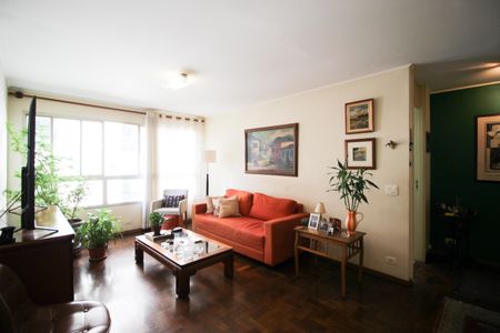 Apartamento à venda com 130m², 3 quartos e 1 vagaSala