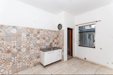 Cozinha de kitnet/studio para alugar com 1 quarto, 32m² em Vila Romana, São Paulo