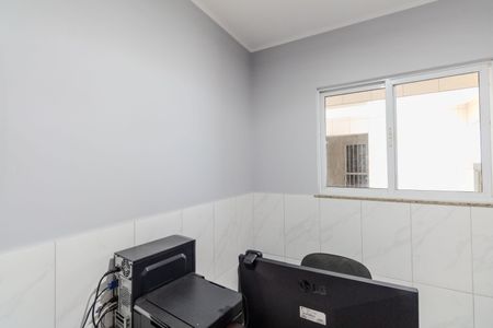 Casa para alugar com 125m², 4 quartos e 4 vagasEscritório