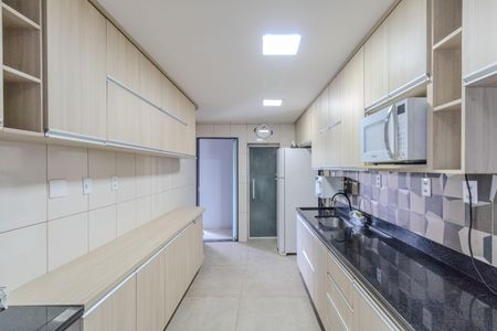 Casa para alugar com 125m², 4 quartos e 4 vagasCozinha