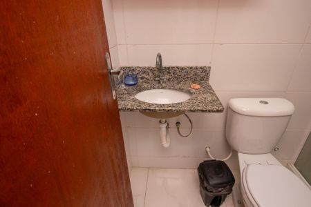 Apartamento para alugar com 60m², 2 quartos e 1 vagaBanheiro Social