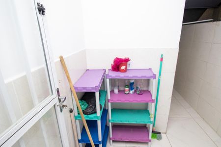 Apartamento para alugar com 60m², 2 quartos e 1 vagaÁrea de Serviço