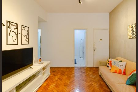 Sala  de apartamento para alugar com 3 quartos, 90m² em Copacabana, Rio de Janeiro