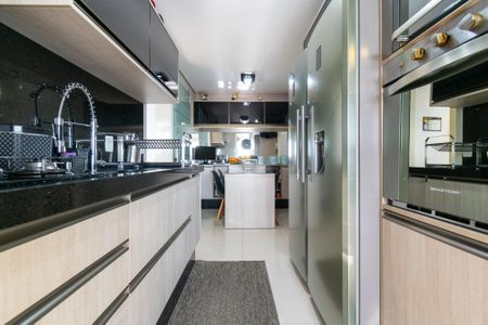 Apartamento à venda com 146m², 2 quartos e 2 vagasCozinha