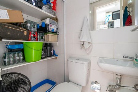 Apartamento à venda com 146m², 2 quartos e 2 vagasBanheiro de Serviço