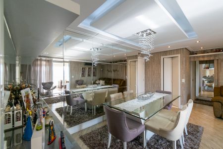 Apartamento à venda com 146m², 2 quartos e 2 vagasSala