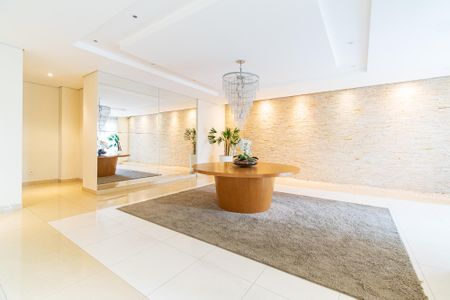 Apartamento à venda com 146m², 2 quartos e 2 vagasHall de entrada