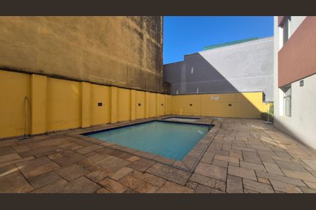 Apartamento à venda com 80m², 2 quartos e 1 vagaPiscina