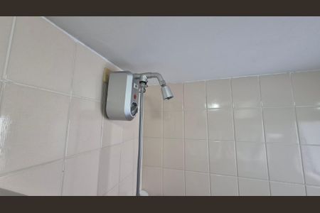 Apartamento à venda com 80m², 2 quartos e 1 vagaBanheiro da suíte