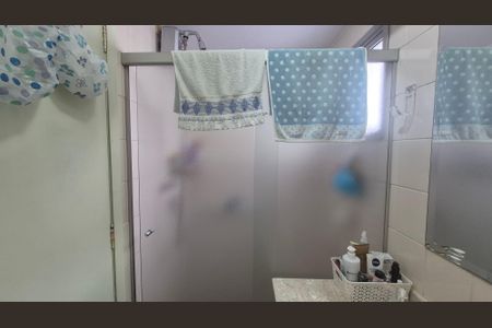 Apartamento à venda com 80m², 2 quartos e 1 vagaBanheiro da suíte