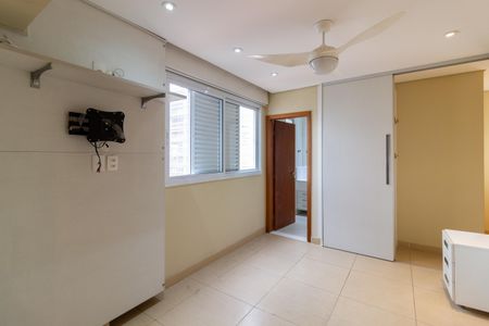Apartamento à venda com 98m², 2 quartos e 1 vaga Apartamento à venda com 98m², 2 quartos e 1 vagaSuíte
