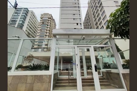 Apartamento à venda com 98m², 2 quartos e 1 vaga Apartamento à venda com 98m², 2 quartos e 1 vagaFachada