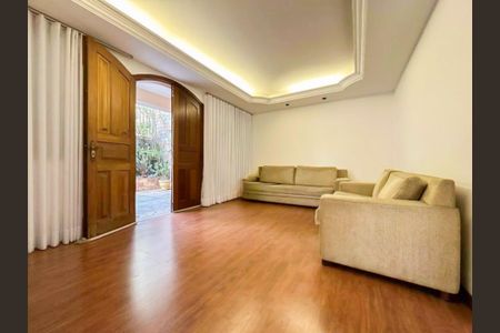 Sala de casa à venda com 4 quartos, 178m² em Alto Caiçaras, Belo Horizonte