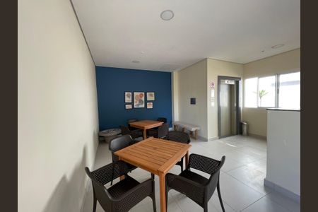 Apartamento à venda com 36m², 2 quartos e 1 vaga Apartamento à venda com 36m², 2 quartos e 1 vagaÁrea comum