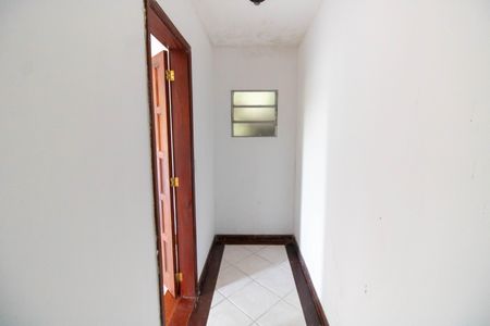 Casa de condomínio à venda com 685m², 4 quartos e 2 vagas Casa de condomínio à venda com 685m², 4 quartos e 2 vagasCloset da suíte 1