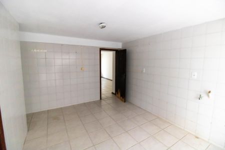 Casa de condomínio à venda com 685m², 4 quartos e 2 vagas Casa de condomínio à venda com 685m², 4 quartos e 2 vagasÁrea de Serviço