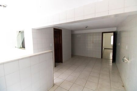 Casa de condomínio à venda com 685m², 4 quartos e 2 vagas Casa de condomínio à venda com 685m², 4 quartos e 2 vagasÁrea de Serviço