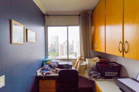 Apartamento à venda com 139m², 4 quartos e 2 vagasEscritório