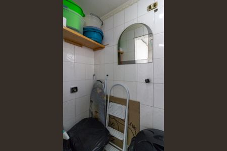 Apartamento à venda com 139m², 4 quartos e 2 vagasBanheiro de Serviço