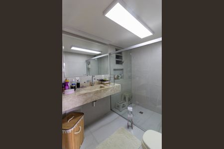 Apartamento à venda com 139m², 4 quartos e 2 vagasBanheiro da Suíte