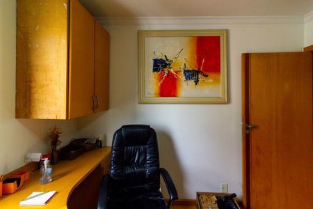 Apartamento à venda com 139m², 4 quartos e 2 vagasQuarto 4