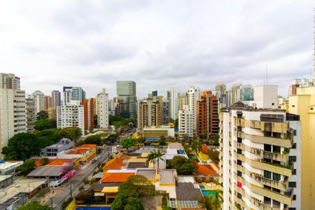 Apartamento à venda com 139m², 4 quartos e 2 vagasEscritório vista