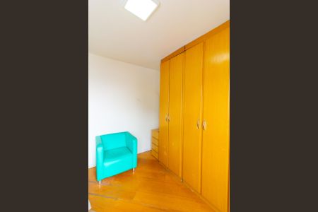 Apartamento à venda com 139m², 4 quartos e 2 vagasQuarto 2