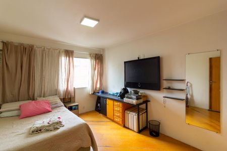 Apartamento à venda com 139m², 4 quartos e 2 vagasQuarto 3