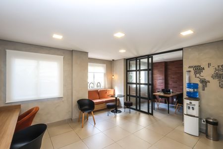 Apartamento para alugar com 36m², 2 quartos e sem vaga Apartamento para alugar com 36m², 2 quartos e sem vagaCoWorking
