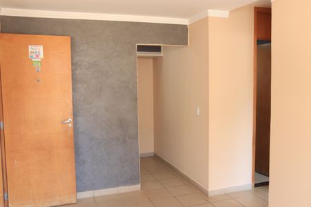 Sala de apartamento para alugar com 2 quartos, 50m² em Setor Perim, Goiânia